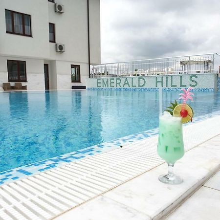 Emerald Hills Aparthotel โซโซโปล ภายนอก รูปภาพ