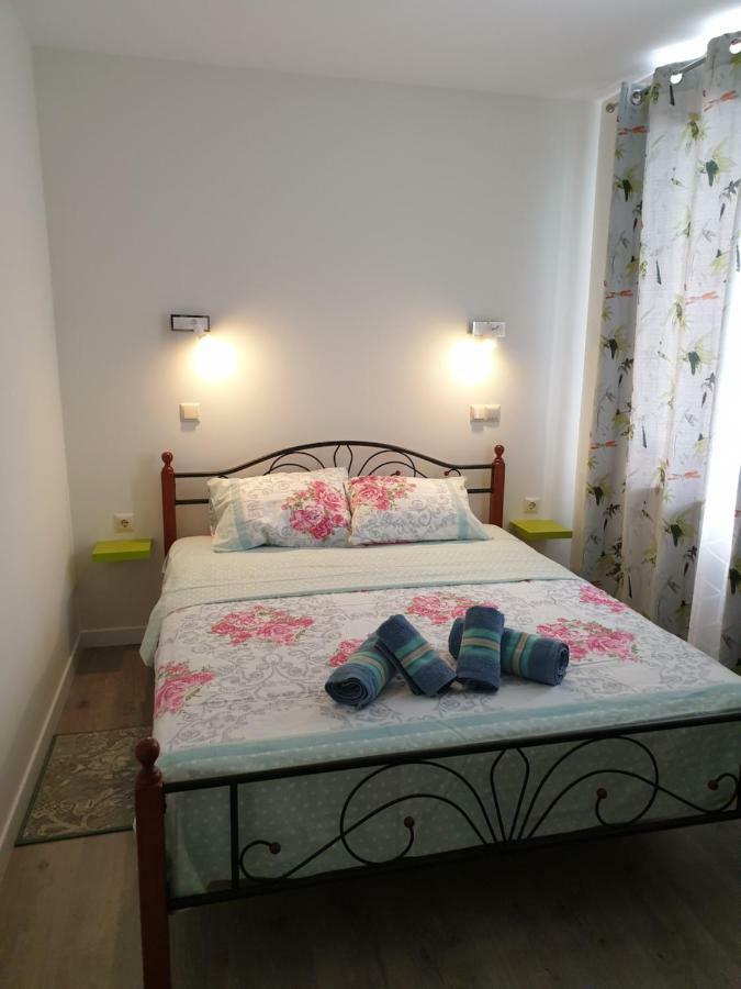 Emerald Hills Aparthotel โซโซโปล ภายนอก รูปภาพ