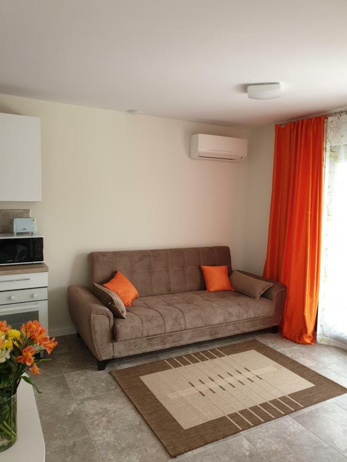 Emerald Hills Aparthotel โซโซโปล ภายนอก รูปภาพ
